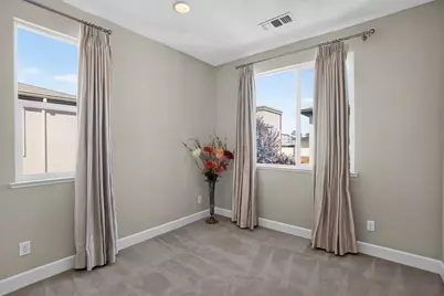 1339 Lee Pl, San Jose, CA 95131 - Photo 25