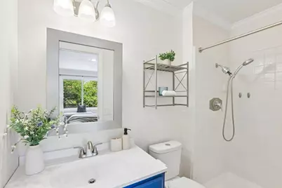 2527 Easton Ln 7, San Jose, CA 95133 - Photo 23