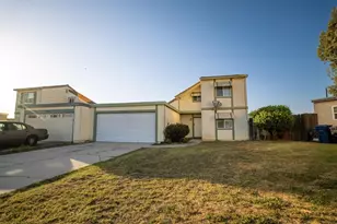 684 Alvarado Ct, Salinas, CA 93907 - Photo 1