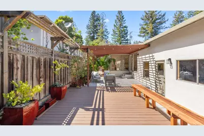 2 Burnham Ct, San Carlos, CA 94070 - Photo 21