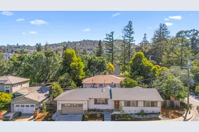 2 Burnham Ct, San Carlos, CA 94070 - Photo 27