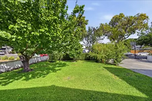 813 San Petronio Ave, Sunnyvale, CA 94085 - Photo 47