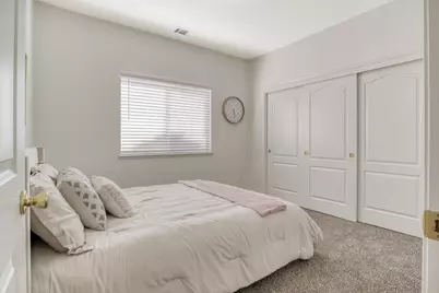 643 E Springer Dr, Turlock, CA 95382 - Photo 5