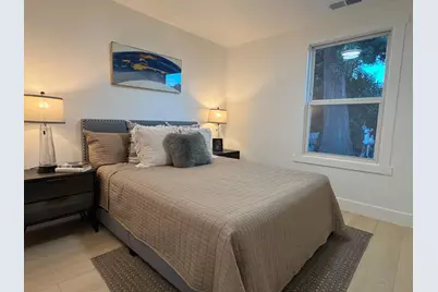 17 Yarnall Pl, Redwood City, CA 94063 - Photo 9
