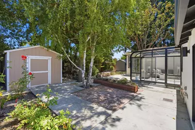 17 Yarnall Pl, Redwood City, CA 94063 - Photo 27