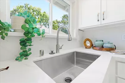 2000 Howard Ave, San Carlos, CA 94070 - Photo 33