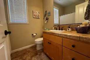 136 Cottage Cir, Murphys, CA 95247 - Photo 11