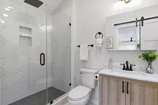 194 4th St, Gilroy, CA 95020 - Photo 29