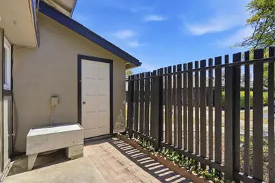 1806 Chinquapin Ct C, Concord, CA 94519 - Photo 11