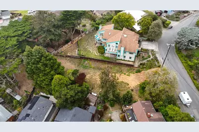 547 Isabella Rd, El Granada, CA 94019 - Photo 11