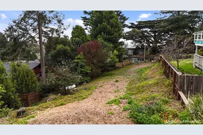547 Isabella Rd, El Granada, CA 94019 - Photo 3