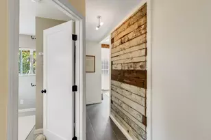 843 W I St, Benicia, CA 94510 - Photo 27