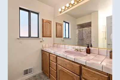 1748 Higgins Ave, Santa Clara, CA 95051 - Photo 17