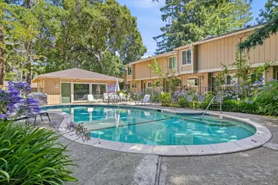 201 Flynn Ave 16, Mountain View, CA 94043 - Photo 17