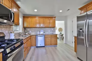 2036 Randolph Dr, San Jose, CA 95128 - Photo 7