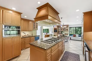 18803 Hilltop Way, Saratoga, CA 95070 - Photo 9