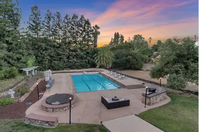18803 Hilltop Way, Saratoga, CA 95070 - Photo 47