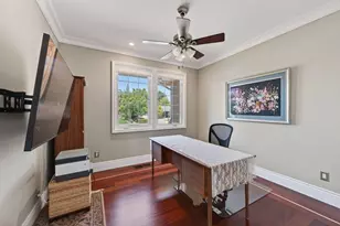 1336 Cordilleras Ave, Sunnyvale, CA 94087 - Photo 17