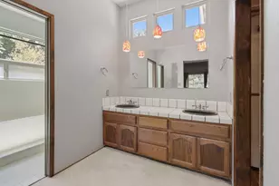 17200 Copper Hill Dr, Morgan Hill, CA 95037 - Photo 21