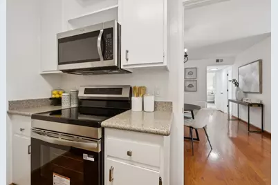 1101 Continentals Way 112, Belmont, CA 94002 - Photo 13