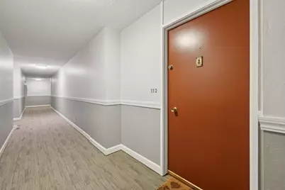 1101 Continentals Way 112, Belmont, CA 94002 - Photo 3