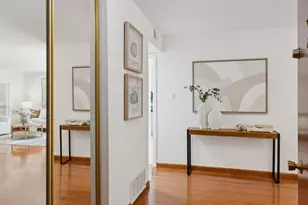 1101 Continentals Way 112, Belmont, CA 94002 - Photo 11