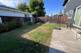 57 Dumbarton Ave, Redwood City, CA 94063 - Photo 33