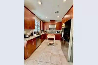 111 Vistamonte Ave, Daly City, CA 94015 - Photo 17