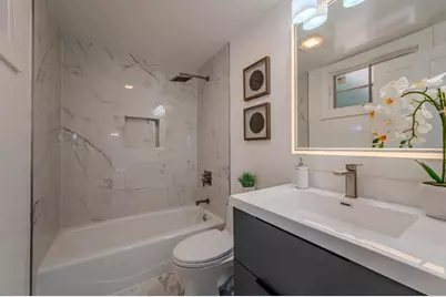 339 Kings Rd, Brisbane, CA 94005 - Photo 23