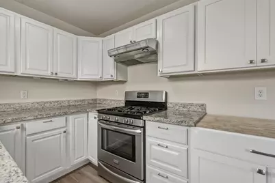 530 B St, Hollister, CA 95023 - Photo 25