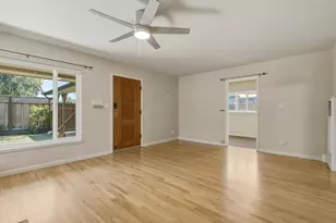 530 B St, Hollister, CA 95023 - Photo 13