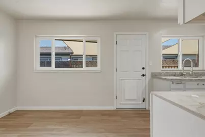 530 B St, Hollister, CA 95023 - Photo 23