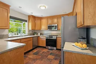 719 Hibiscus Pl, San Jose, CA 95117 - Photo 9