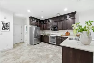 1321 Lee Pl, San Jose, CA 95131 - Photo 15