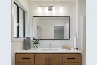 25 Stowe Ln, Menlo Park, CA 94025 - Photo 13