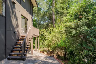 25 Stowe Ln, Menlo Park, CA 94025 - Photo 27