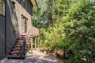 25 Stowe Ln, Menlo Park, CA 94025 - Photo 27