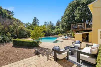 25900 Vinedo, Los Altos Hills, CA 94022 - Photo 29