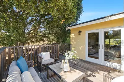 25900 Vinedo, Los Altos Hills, CA 94022 - Photo 33