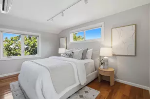 25900 Vinedo, Los Altos Hills, CA 94022 - Photo 41