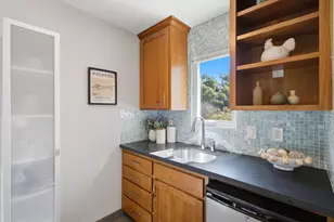 25900 Vinedo, Los Altos Hills, CA 94022 - Photo 39