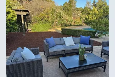 25900 Vinedo, Los Altos Hills, CA 94022 - Photo 25