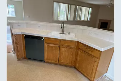 3026 Mt Hoffman Ct, Stockton, CA 95212 - Photo 5