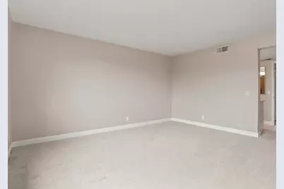 8493 Grenache Ct, San Jose, CA 95135 - Photo 11