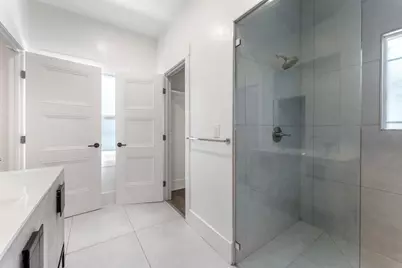 1511 19th Ave, Oakland, CA 94606 - Photo 17