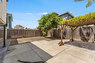 1511 19th Ave, Oakland, CA 94606 - Photo 25