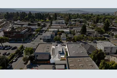 917 Howard Ave, Burlingame, CA 94010 - Photo 63