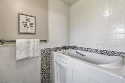 701 Christine Dr, Palo Alto, CA 94303 - Photo 29