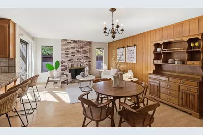 701 Christine Dr, Palo Alto, CA 94303 - Photo 15
