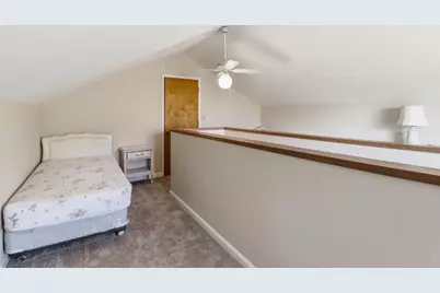 701 Christine Dr, Palo Alto, CA 94303 - Photo 35